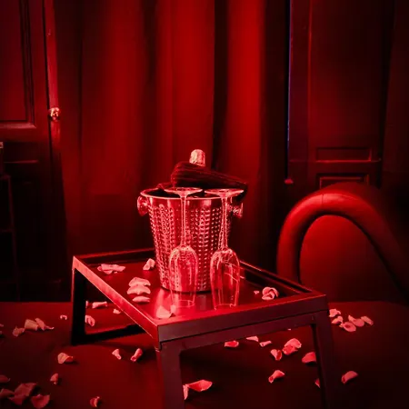 L'interdit A Sensual And Intimate Love Apartment *